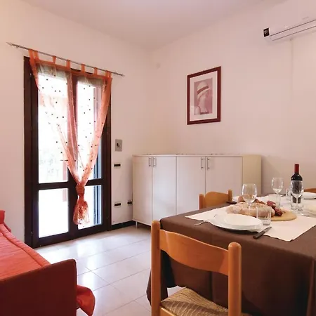 2 Bedroom Awesome In Costa Rei -ca- Apartment *